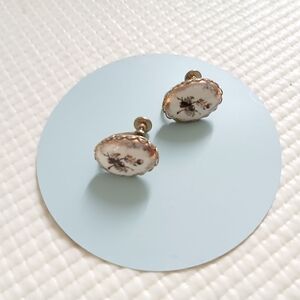 Vintage Porcelain Cabochon flower dot screw earrings, gold tone, mint, rare